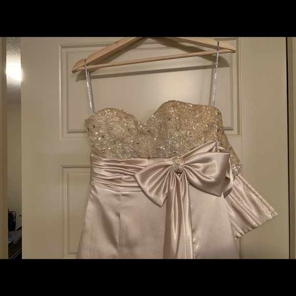 Vintage - Maggie Sottero Champaign/Gold Evening Dress - Wedding/Grad/Formal - Picture 2 of 9